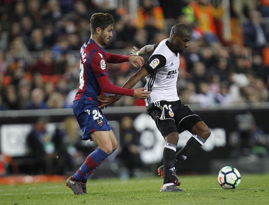 Valencia - Levante: Las imágenes del Derbi