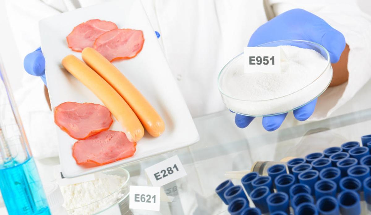 Los riesgos de los aditivos alimentarios.