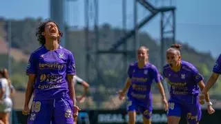 Elba Vergés, una defensa central con alma de delantera y primera goleadora del Costa Adeje en la temporada
