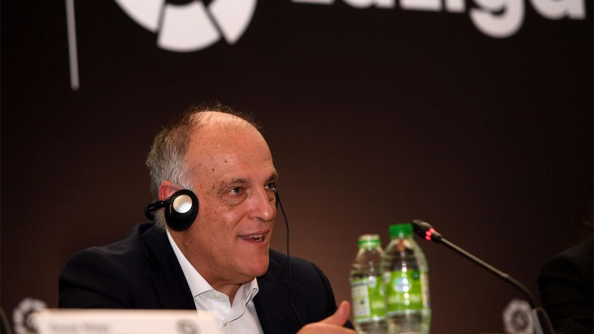 Tebas: "Si queremos el modelo de la Premier, pondríamos en peligro al Real Madrid, al Barcelona y al Athletic Club"