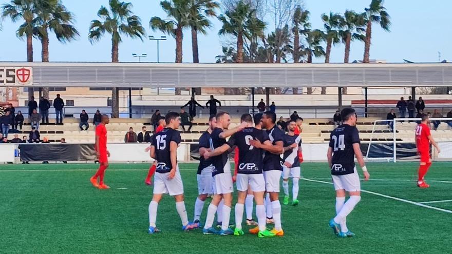 El Castellonense encadena nueve jornadas sin perder y sigue vivo en Copa