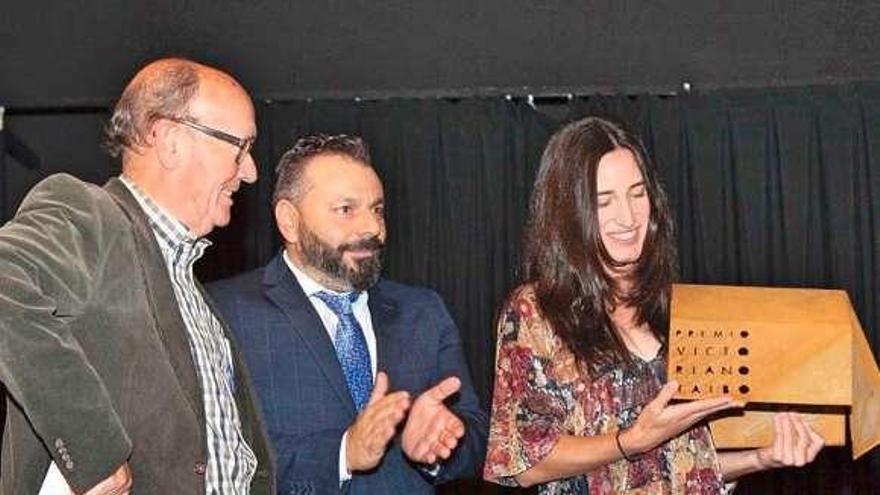 Xulián Maure, Paco Ferreira y Laura Ramos, anoche. // D.P.