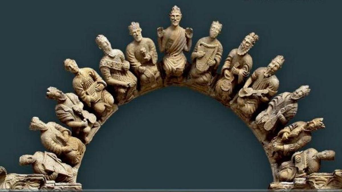Imagen de la arquivolta del pórtico de la iglesia de San Martiño de Noia.