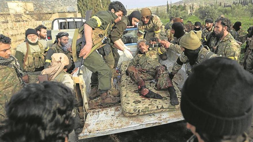 Un bombardeo turco mata 36 milicianos de Asad en Siria