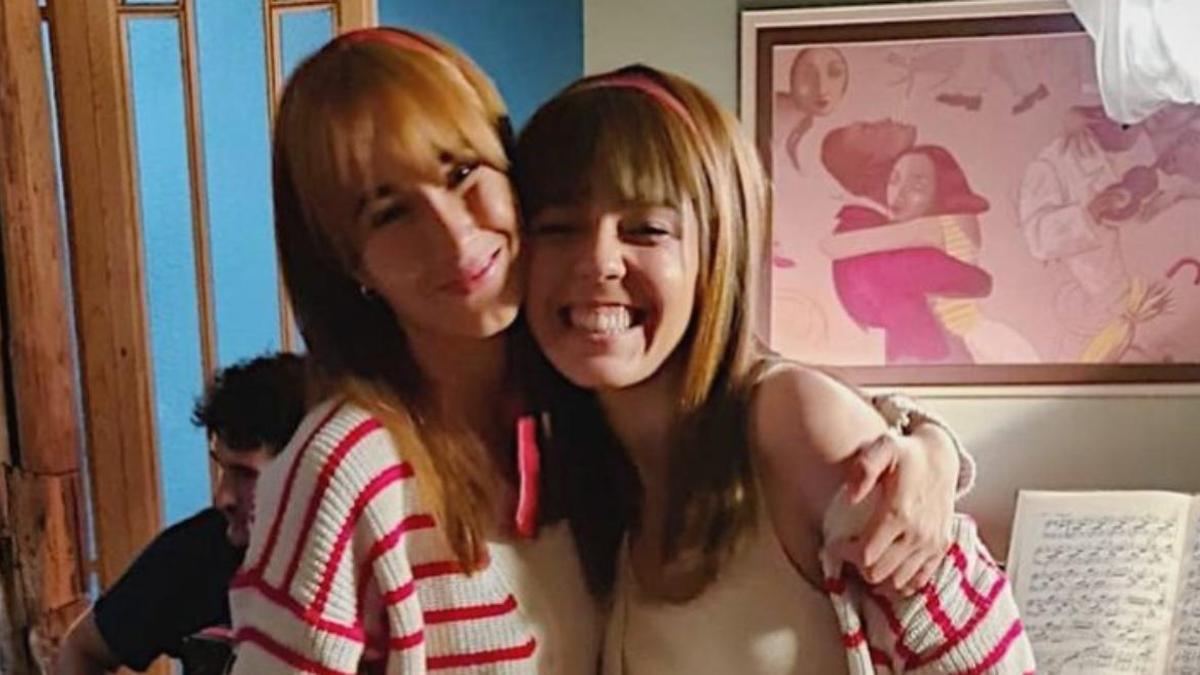 AITANA Y CRISTINA LEDO