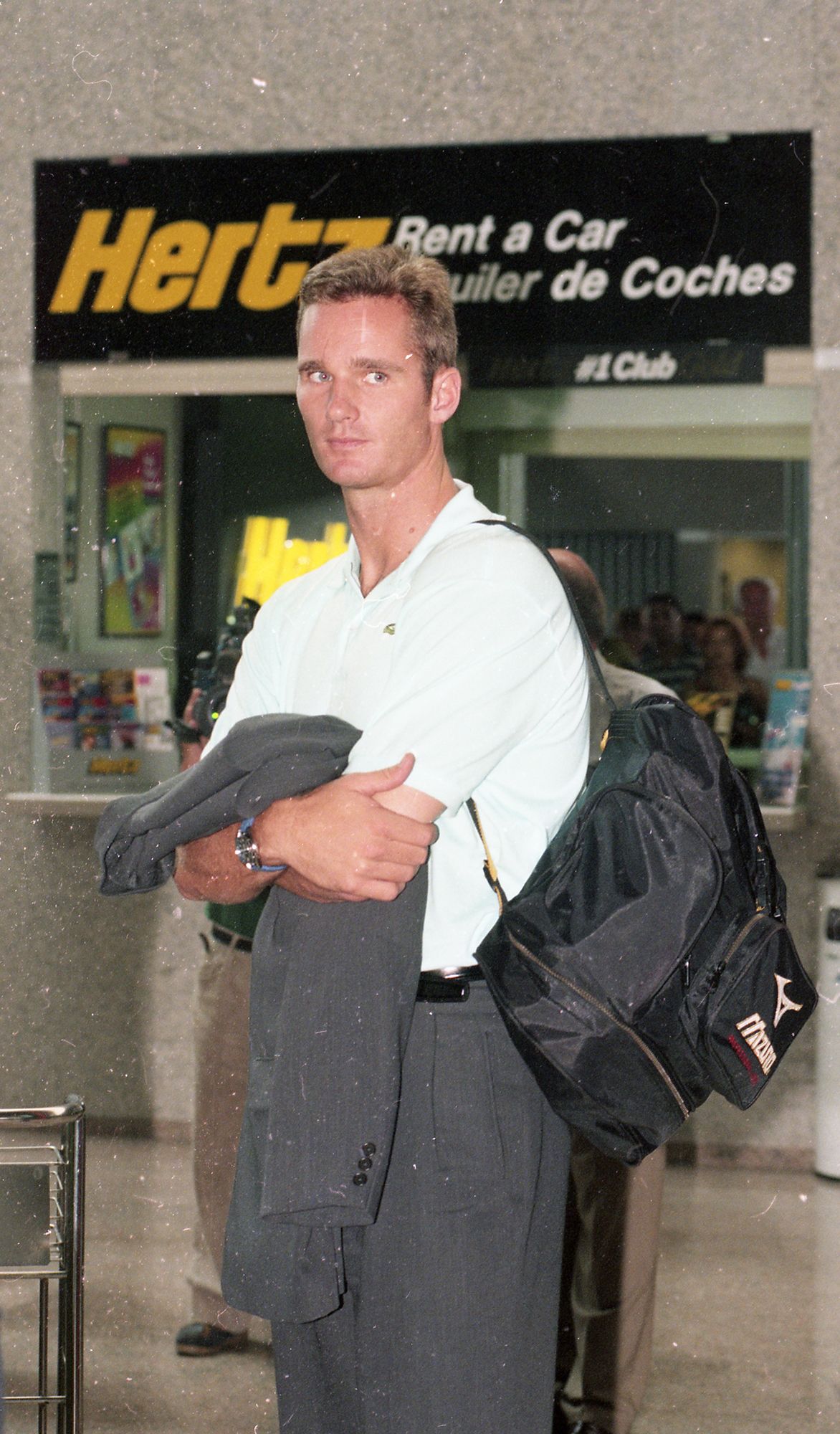 Iñaki Urdangaría, por aquel entonces jugador del Barcelona de balonmano en Peinador en 1997.jpg