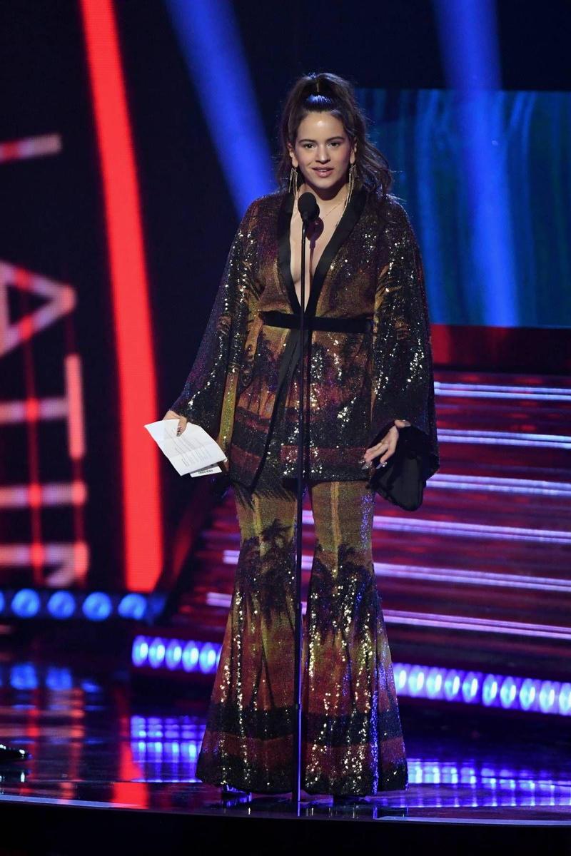 Rosalía en la entrega de premios Latin Grammy en el 2018