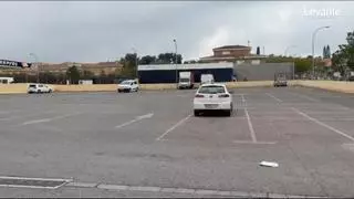 Polémica en Torrent: El parking del Centro Comercial Las Américas, de pago