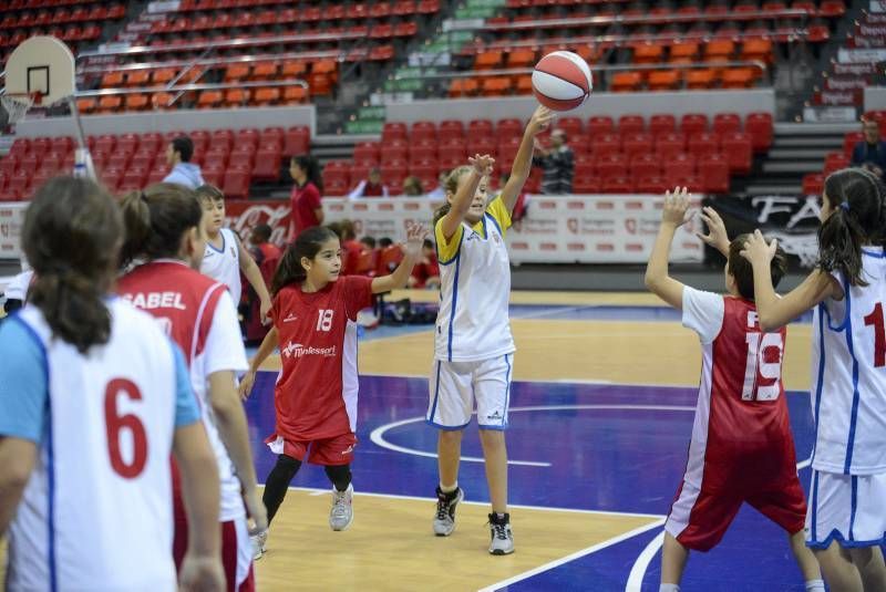 DÍA DEL MINIBASKET. Partidos de las 9:45 horas