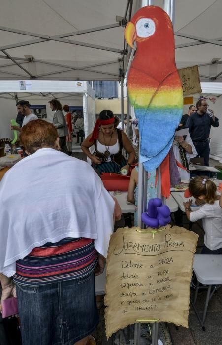 Los piratas desembarcan en San Cristóbal.