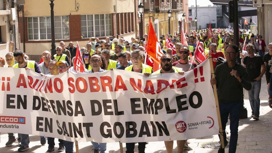 El comité de Saint-Gobain reclama la inversión de 12 millones asociada a la reducción de plantilla