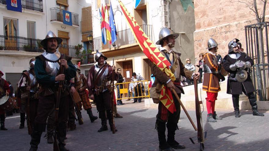 Represetanción de la Asociación Napoleónica de Valencia representa la guerra de Espadán en la vall de almonacid