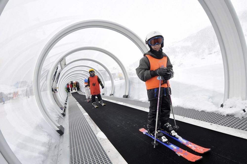 Ampliación de temporada de esquí en la pista de debutantes de Pajares