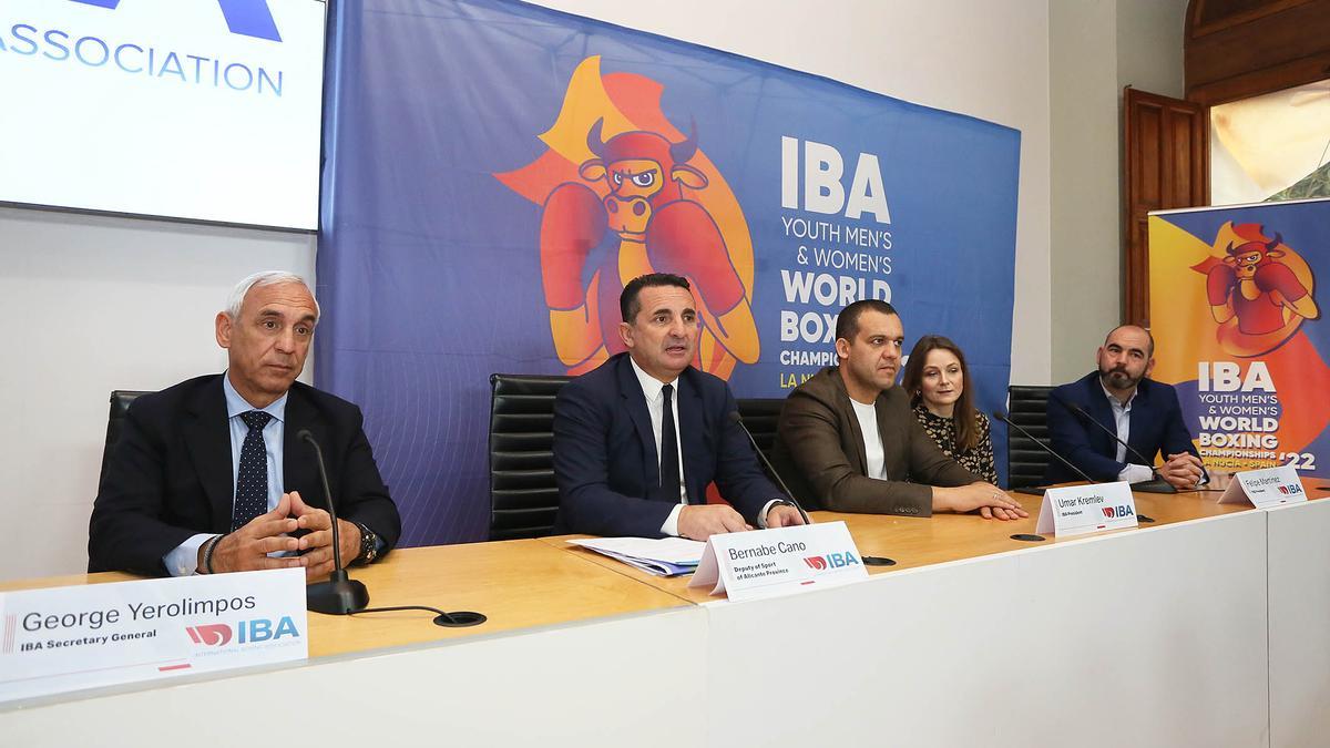 Un instante de la presentación del Campeonato del Mundo, este lunes en la Diputación Provincial de Alicante