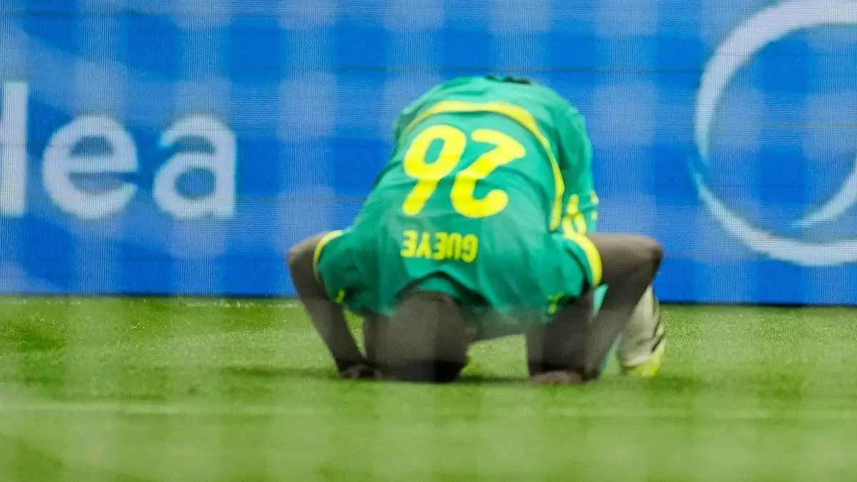 Pape Gueye: "Mané nos dijo que volviéramos al campo"