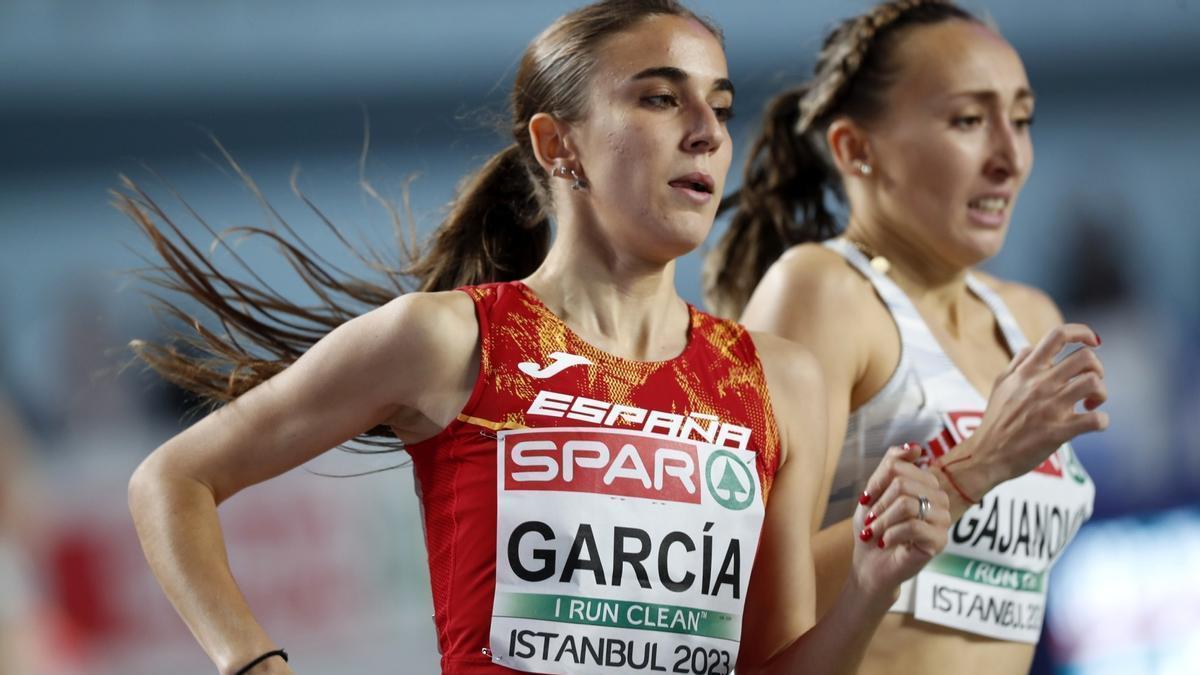 Daniela García, en su serie de los 800 metros libre del Europeo indoor de Estambul