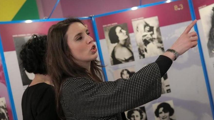 La ministra de Igualdad, Irene Montero, en una exposición en Madrid.