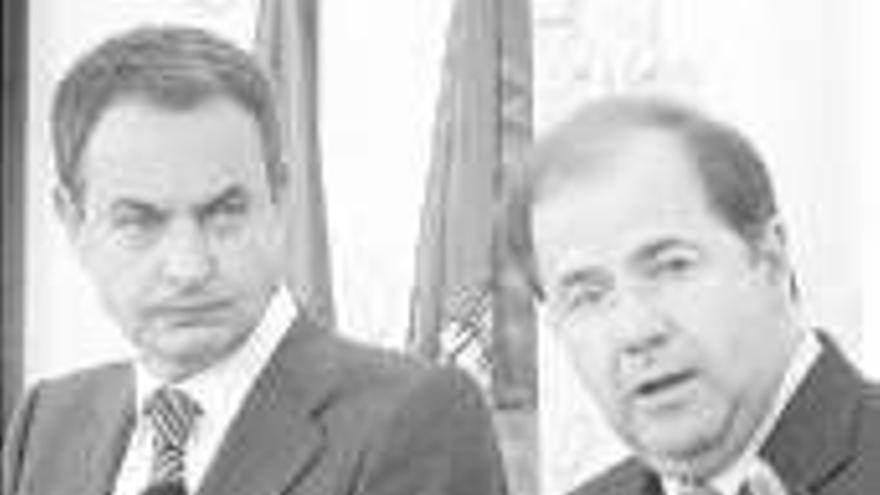 Zapatero insta a dialogar con ETA porque &quot;hay condiciones&quot;