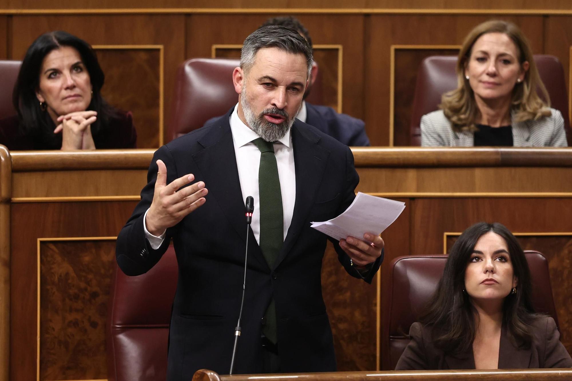 Abascal completa un relevo generacional en Vox que aparta a la vieja  guardia de Ortega Smith y Espinosa de los Monteros