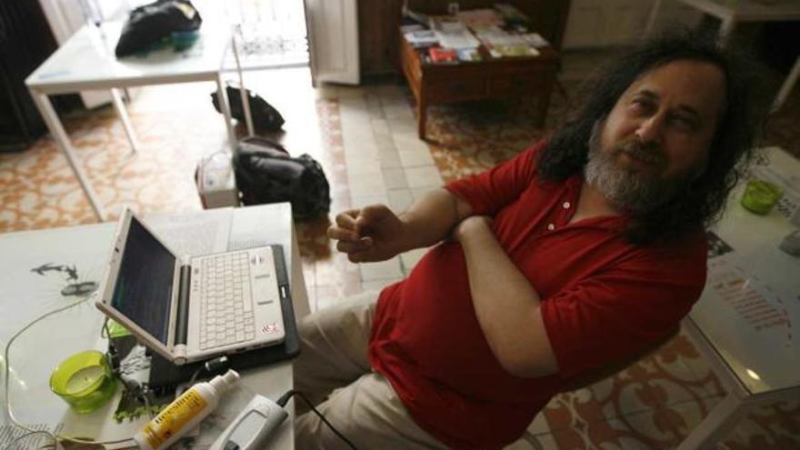 Richard Stallman, ayer en La Casa Invisible, situada en la calle Nosquera.