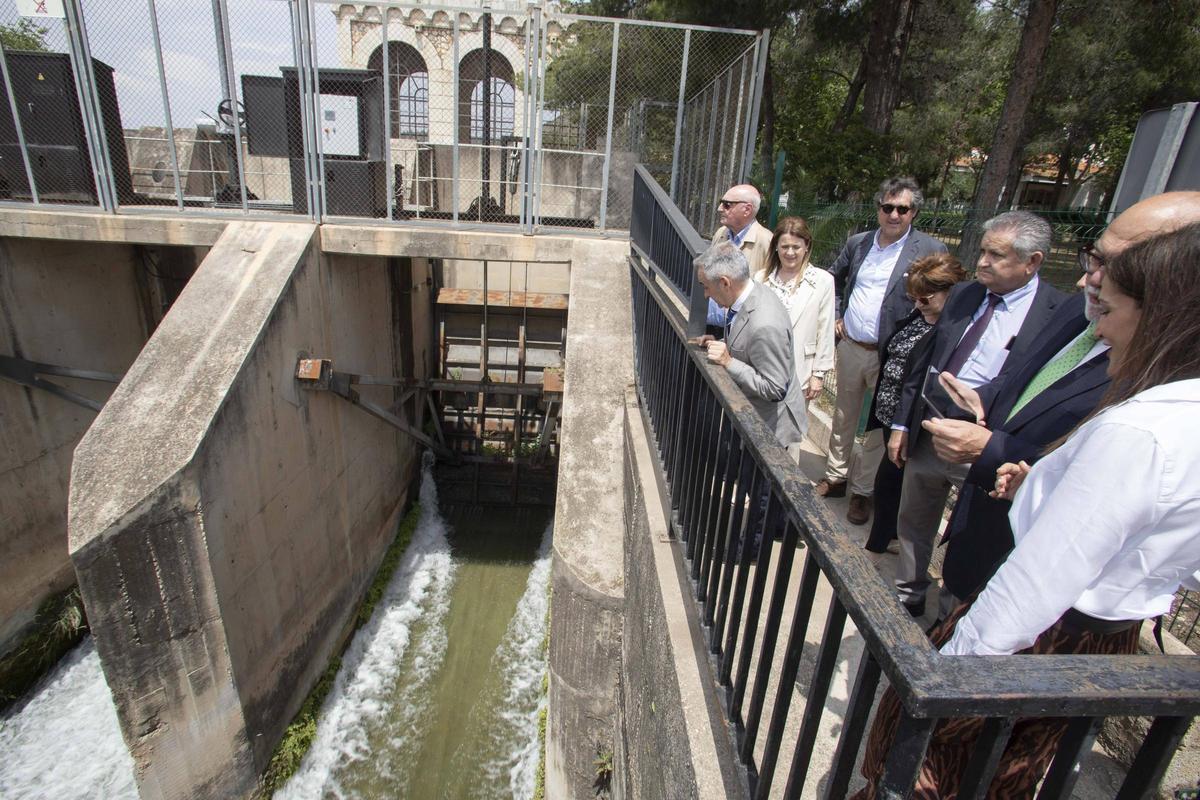 Bendición de las aguas y apertura de compuertas en el Azud de Antella.