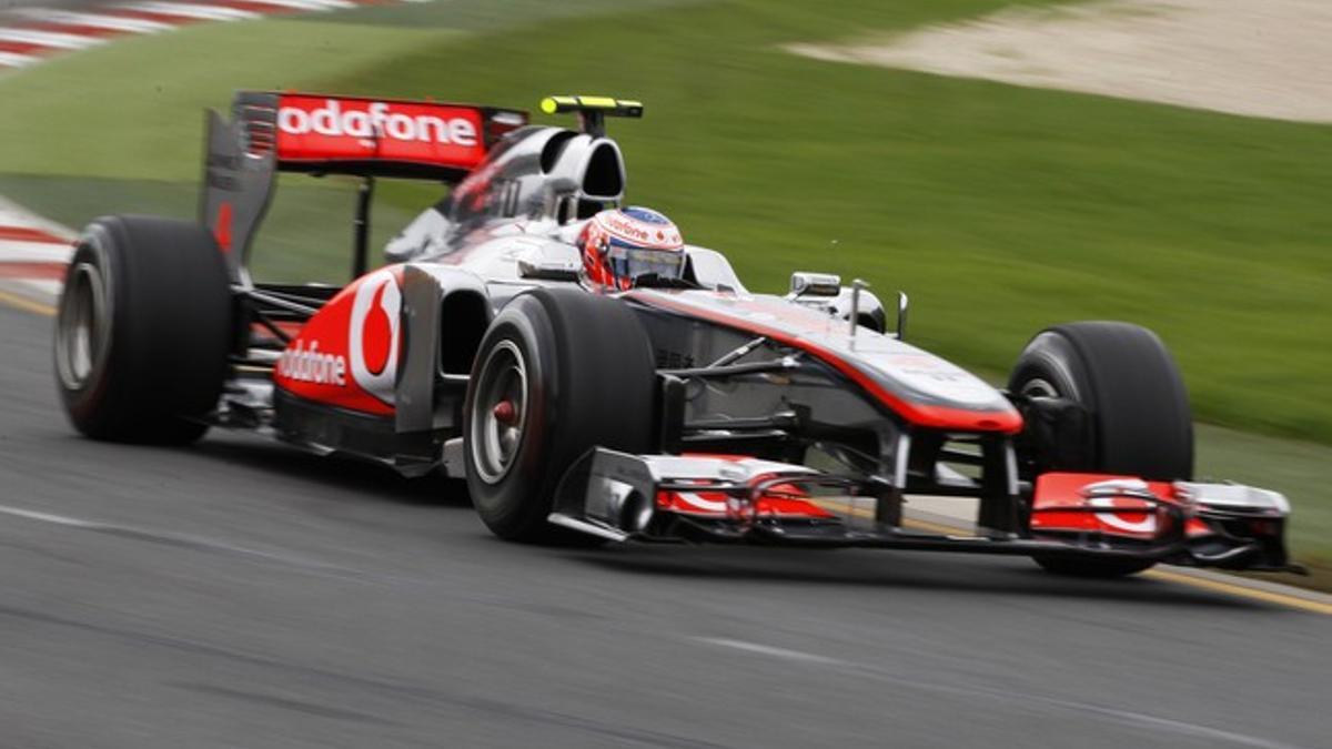 El monoplaza de McLaren de Jenson Button, en el circuito Albert Park de Melbourne.