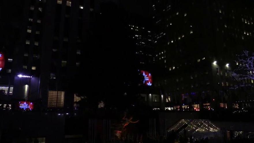 Llegó la Navidad a Nueva York con encendido del árbol del Rockefeller Center