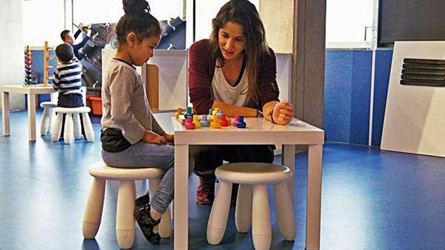 Els alumnes del CFGS d&#039;Educació Infantil faran pràctiques al Lab 0-6