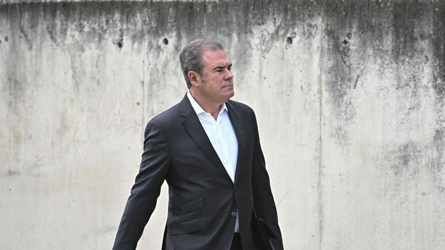 Un 'socio' de Leire Díez introduce en el juicio de Kitchen la teoría de la conspiración y acusa al fiscal Grinda de hackeo