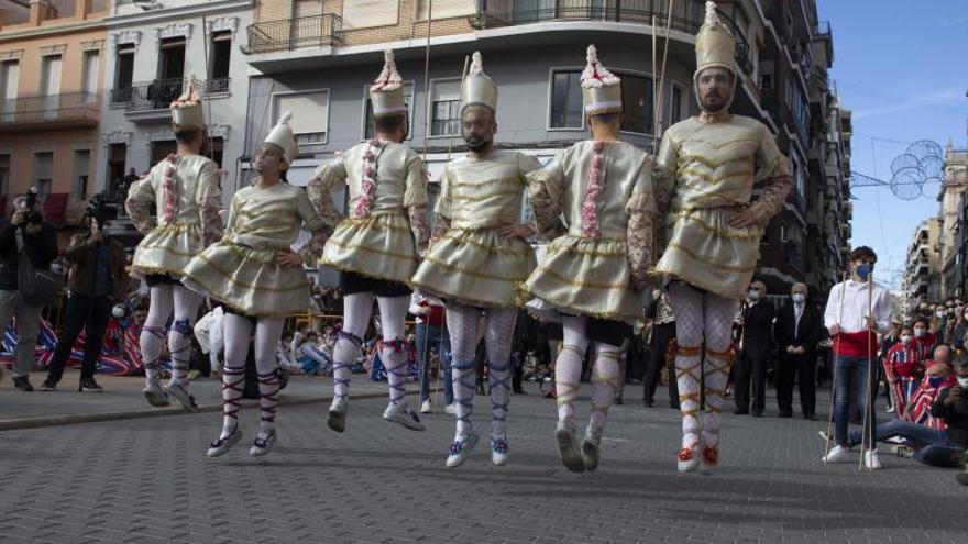 Algemesí danza para celebrar el aniversario de la Festa como Patrimonio de la Humanidad