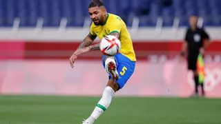 Douglas Luiz entra en el radar de la Premier