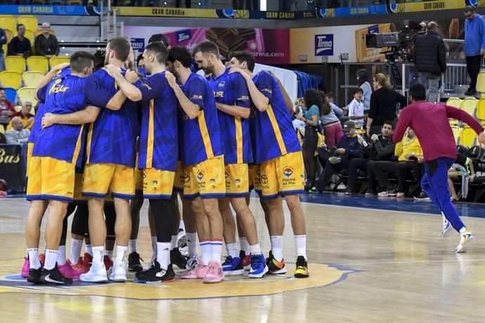 09-02-20 DEPORTES. PABELLON GRAN CANARIA ARENAS. SIETE PALMAS. LAS PALMAS DE GRAN CANARIA. Partido de baloncesto entre los equipos del Herbaife GC y el Barcelona.    Fotos: Juan Castro.