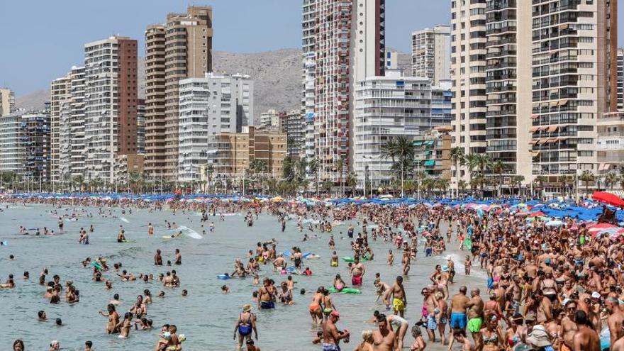 Nueve millones de turistas extranjeros y 8.500 millones de gasto durante 2017