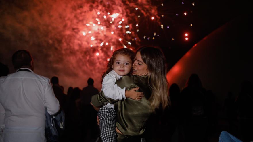 Veinte minutos de fuegos artificiales por San Agustín