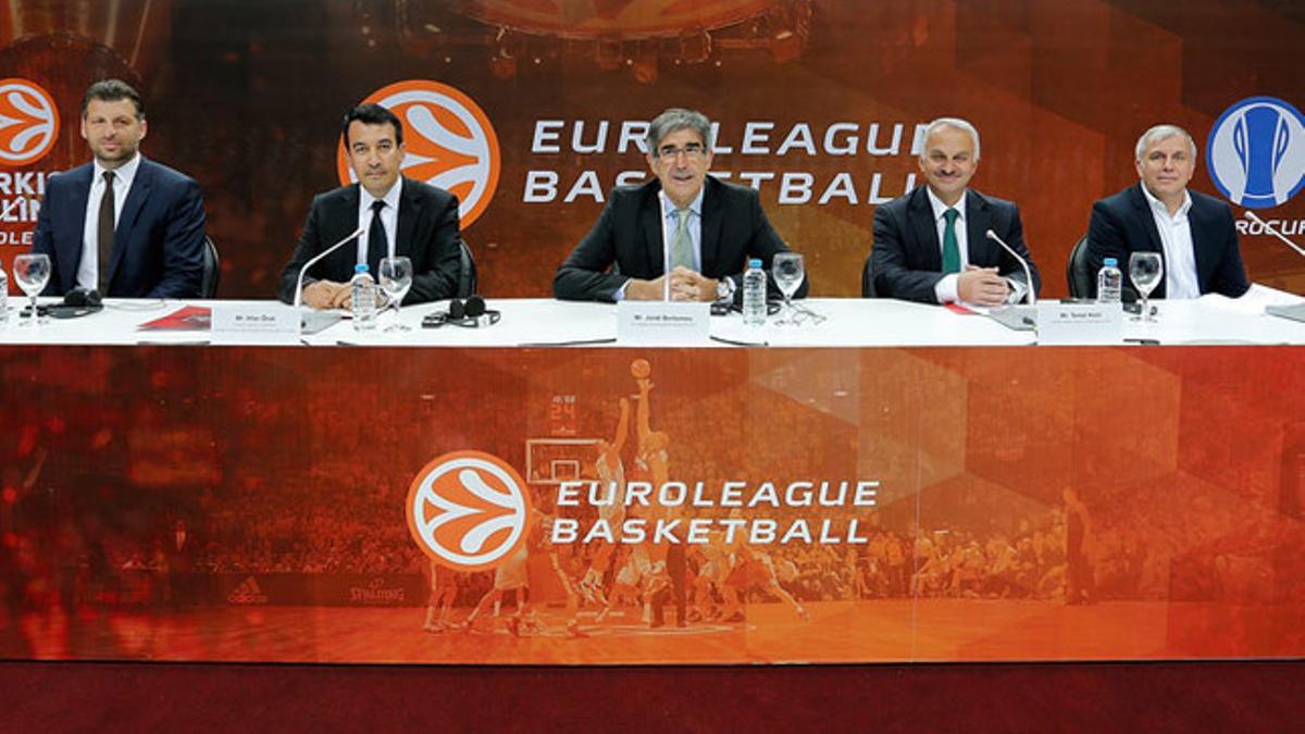 La Euroleague se reunió en Estambul
