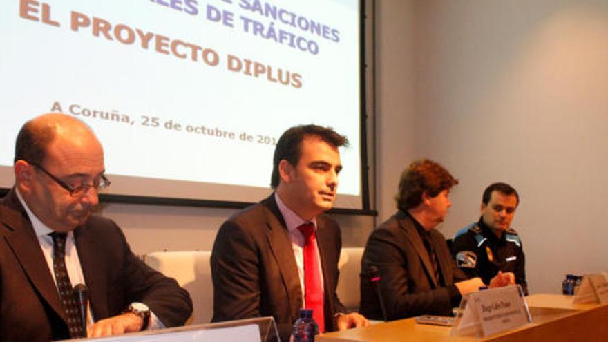 Diego Calvo presenta el proyecto Diplus