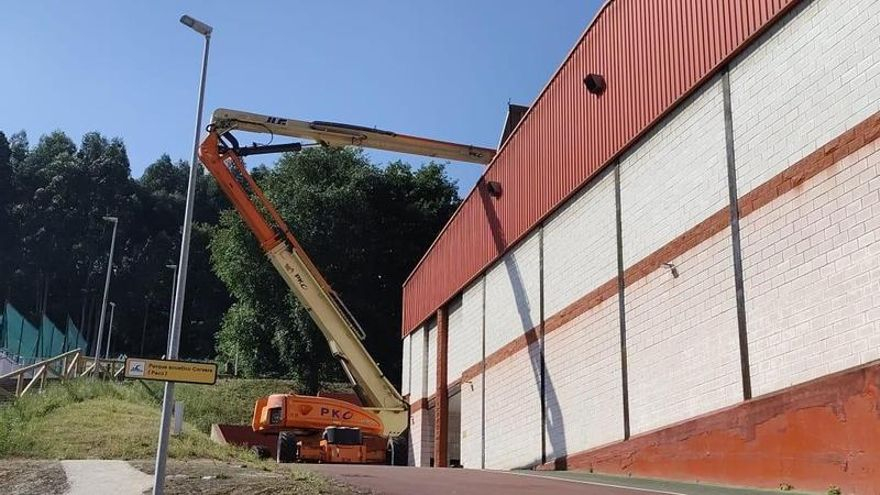 Zafarrancho de obras en equipamientos municipales en Corvera durante el parón estival