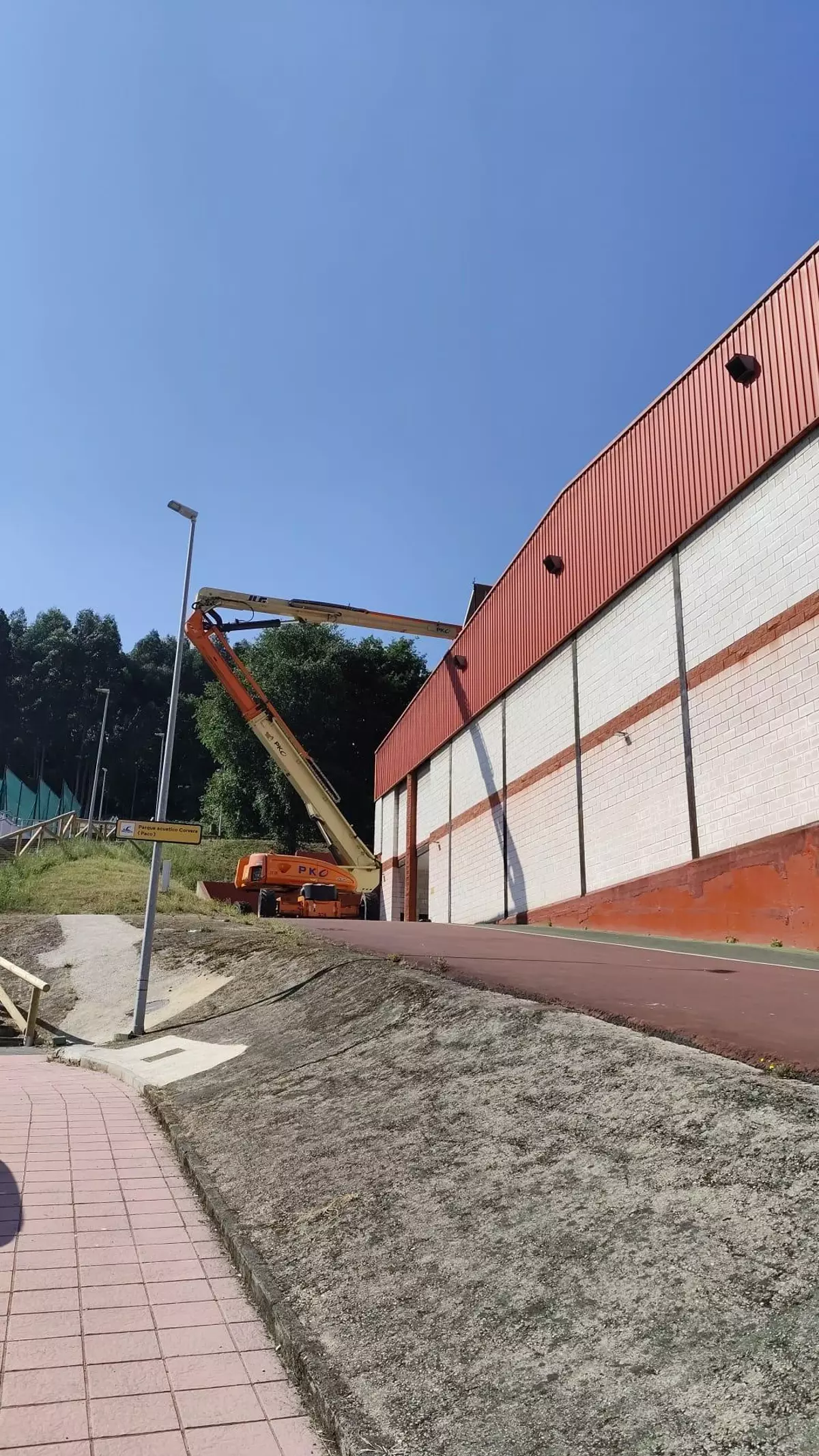 Zafarrancho de obras en equipamientos municipales en Corvera durante el parón estival