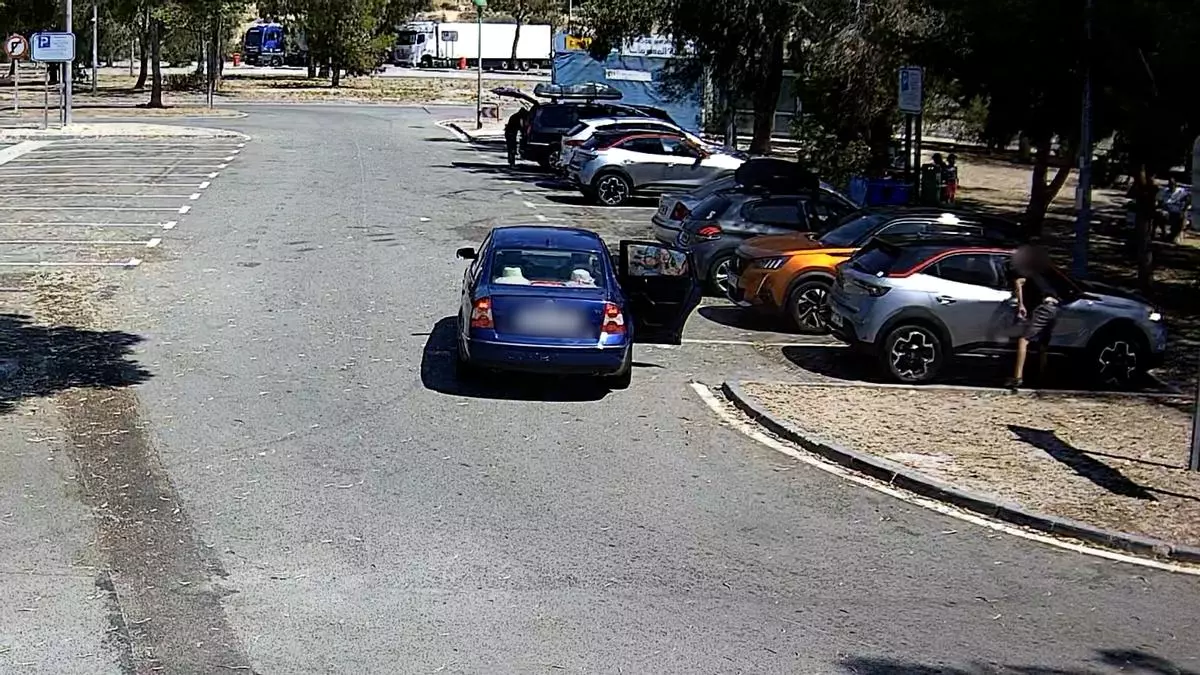 Detenidos por robar en coches de turistas en áreas de descanso de la A-7 en La Vila Joiosa