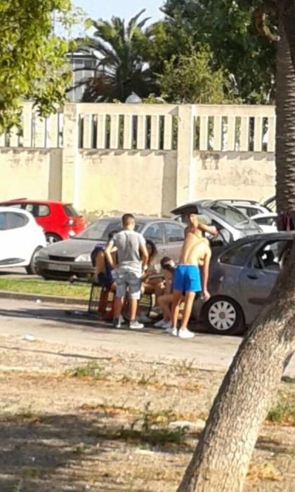 Denuncian botellón y suciedad en el último festival de música en la Marina