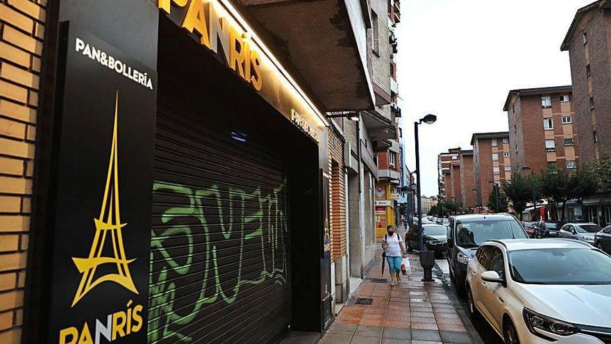 El local gijonés en el que la empleada frustró el atraco.