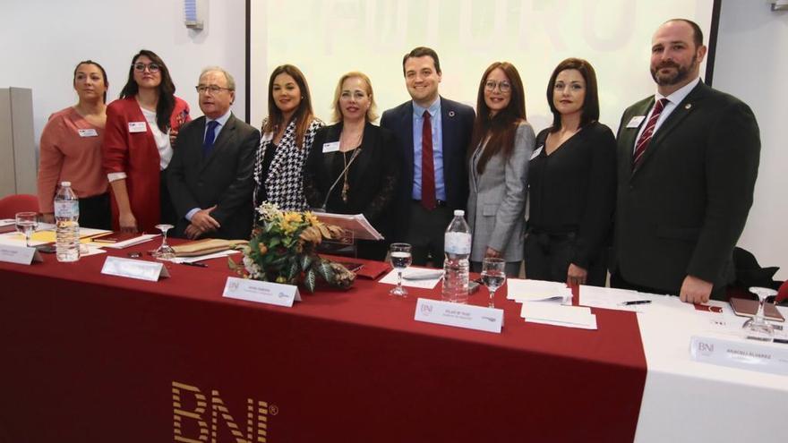 El primer grupo de BNI español fundado por mujeres se presenta en Córdoba