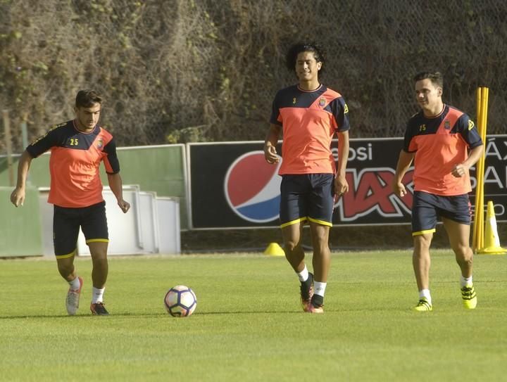 ENTRENAMIENTO DE LA UD LAS PALMAS