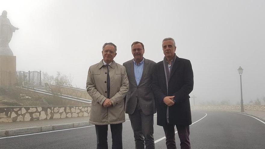 Finalizan las obras de mejora de la carretera al santuario de Aras de Lucena