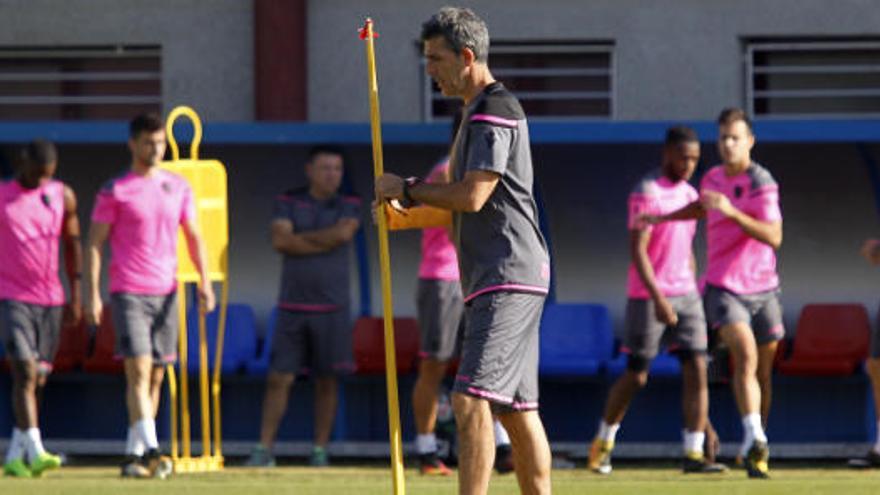 Muñiz, en el entrenamiento de hoy