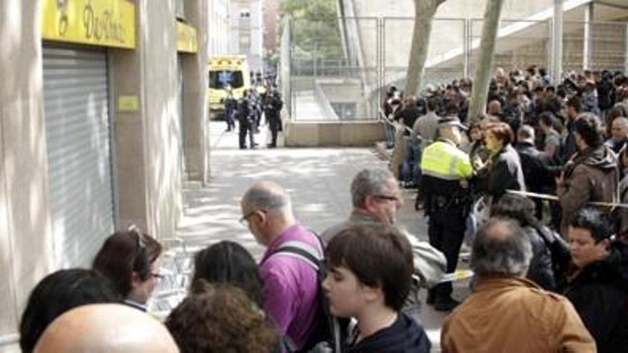 Els tres ferits atesos a l&#039;Hospital Sant Pau tenen ferides lleus