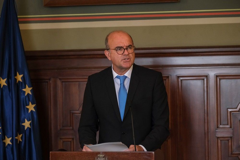 Acto del Día de la Constitución en la Delegación del Gobierno en Canarias