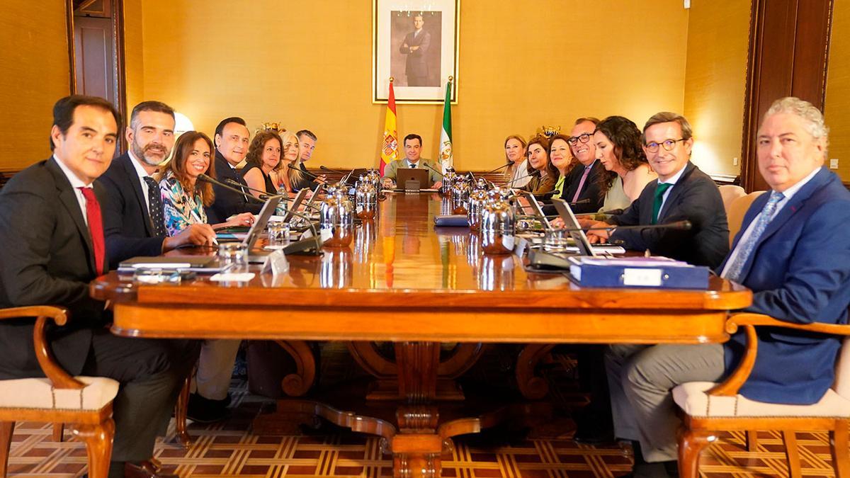 Imagen de archivo de la reunión del Consejo de Gobierno de la Junta de Andalucía.