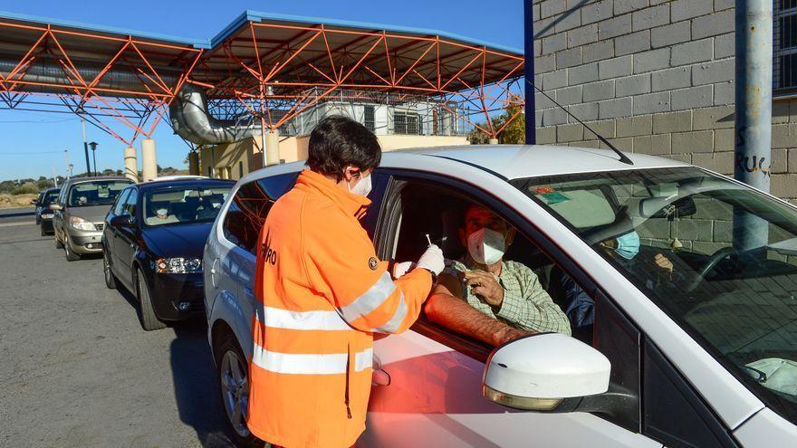 Vacuna del covid y la gripe para mayores de 80 años, en el área de Plasencia