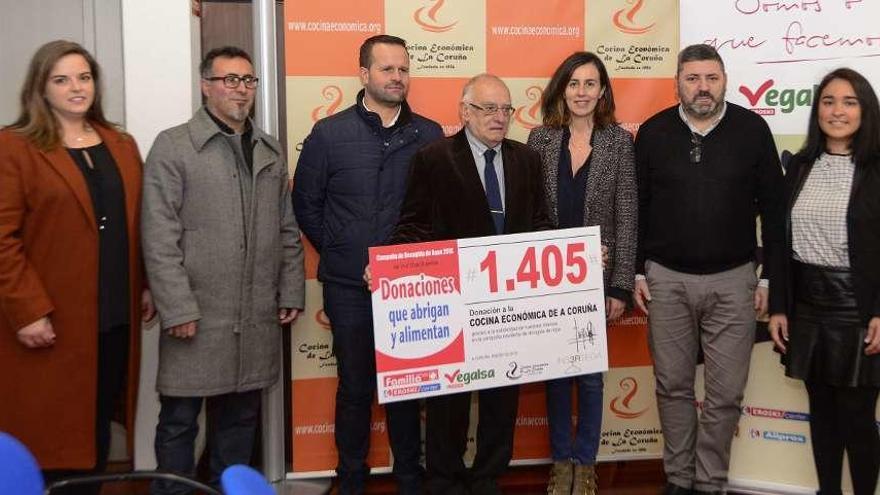 Ins3rtega y Vegalsa-Eroski donan 1.400 euros a la Cocina Económica